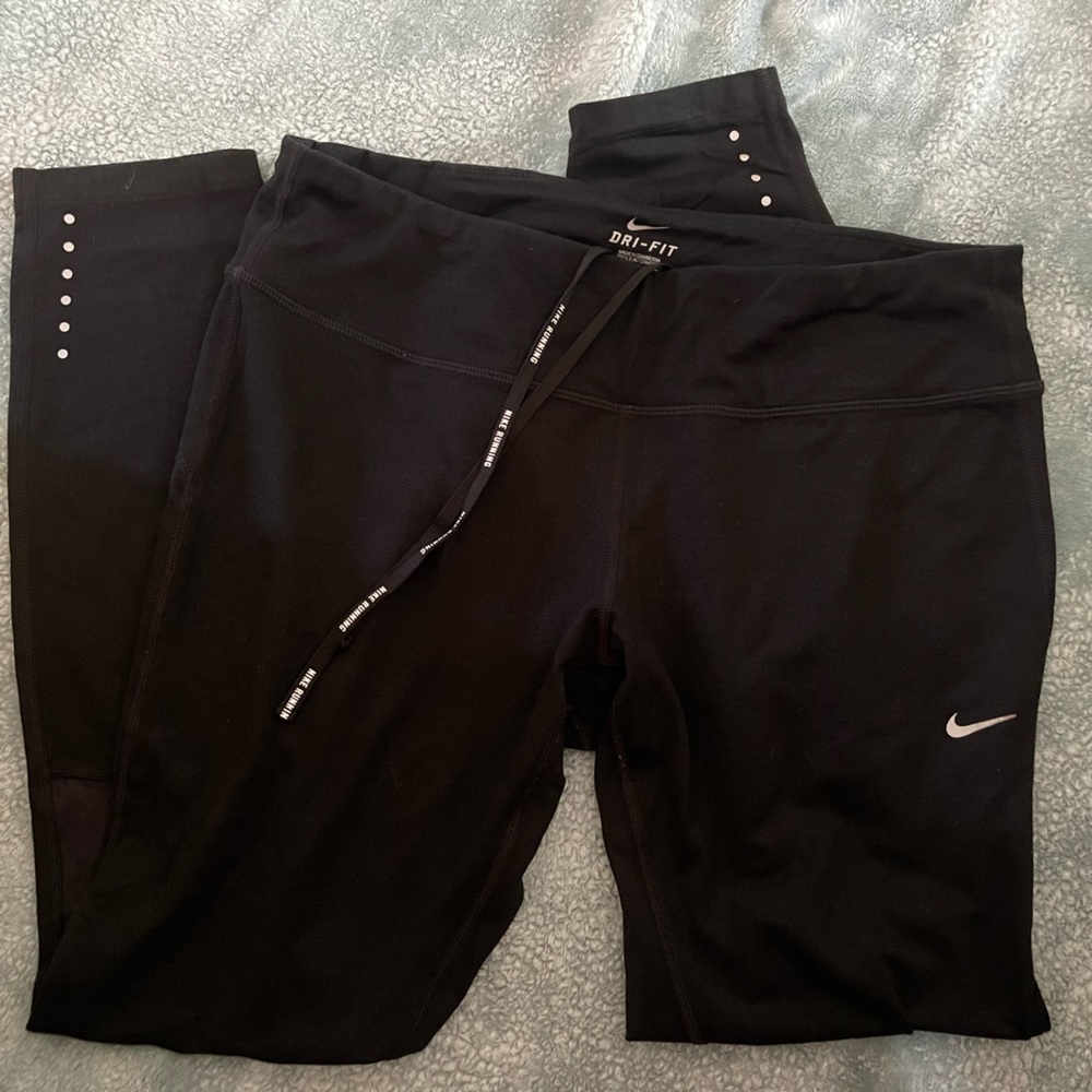 Dri-fit lettings